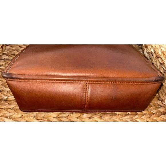 COACH Crossbody Willis British Leather 9927 - Picture 5 of 10